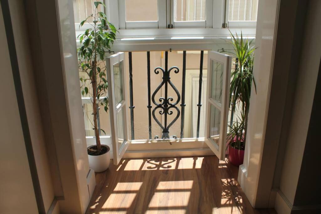 Bonito Apartamento Cadiz Centro Екстериор снимка